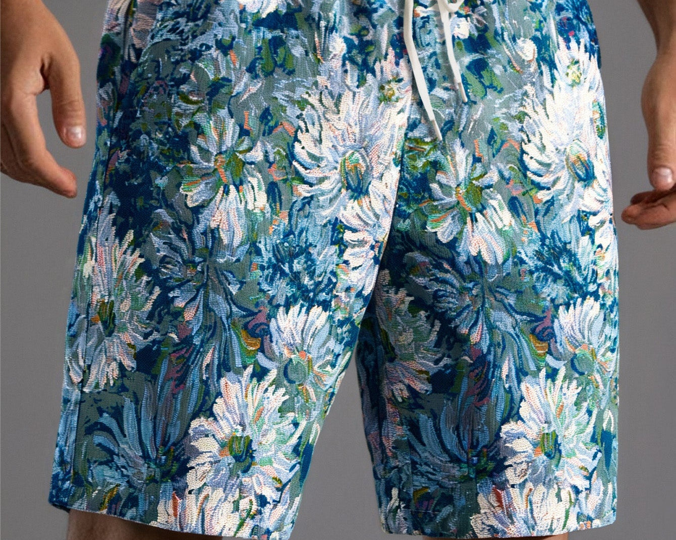 Šorts sa cvetnim jacquard uzorkom
