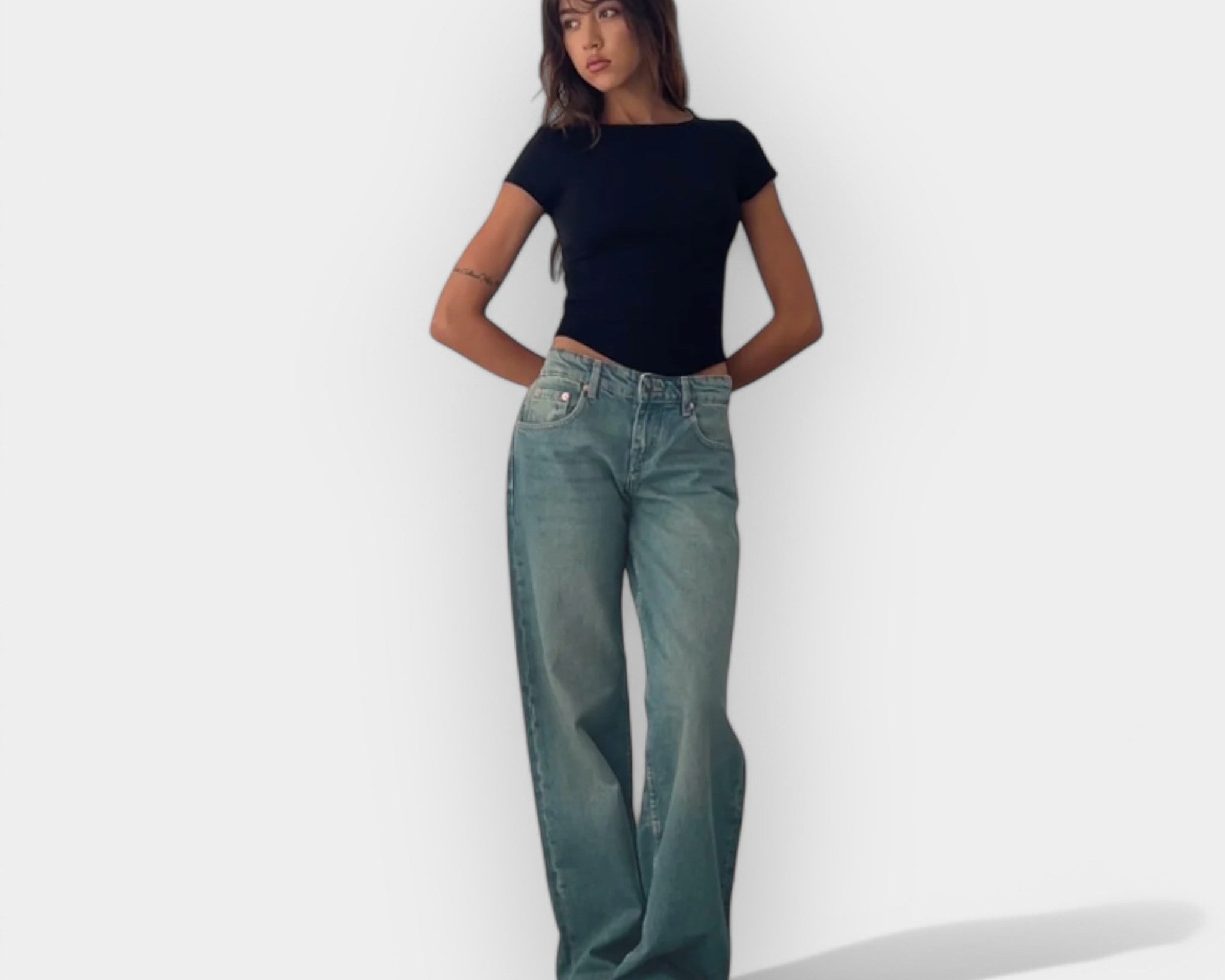 Lina | Farmerke sa niskim strukom