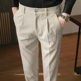 Elegantne Pantalone od Kordura